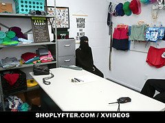 Arab, Bortre rum, Fångad, Sperma shot, Hardcore, Polis, Fitta, Uniform