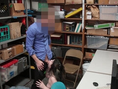 Dark haired plumper Amilia Onyx gets vaginally punished