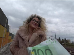 Slut in glasses Alma Del Rey fucking for money on the road