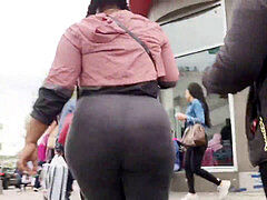 wide backside black BBW in Grey Adidas Leggings