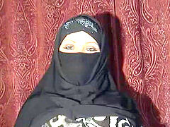 arabian hijab damsel shows herself on webcam