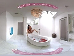 VR Bangers - [360°VR] Hot Brazilian Chick Rubbing her WET PUSSY in The Tub