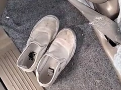 Mechanic found shoes in clients car
