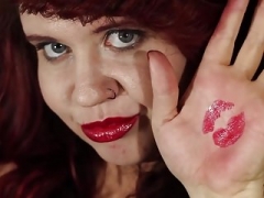 Luckys Number one Lipstick Application Film