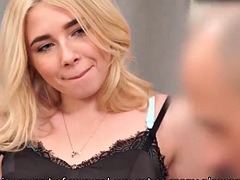 DEBT4k. The hairdresser cant earn enough money, why is she selling her vagina?