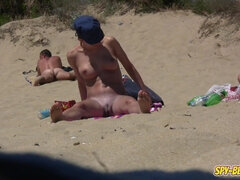 Enthousiasteling, Strand, Hd, Naakt, Nudist, Kut duiken, Geschoren, Tieten likken