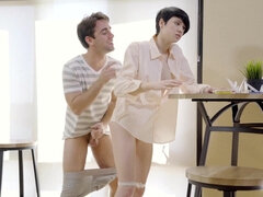 フェラチオ, 家族, フェティッシュ, 指いじり, 毛深い, なめる, 小柄, 姉妹