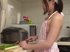 Attractive Ameri Koshikawa in steamy amateur tryst, Asian category