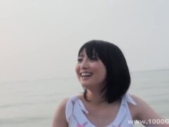 Outdoors sex is Asian cutie's favorite thing to have