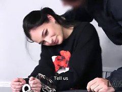 18 jahre, Hd, Büro, Polizei, Realität, Rau, Sohn, Jungendliche (18+)