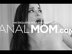 Naughty Milf Havana Bleu Gets Her Face Covered In Cum