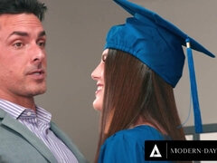 18 anni, Culo grosso, Pazza, Schizzo di sborra, Pisello, Tette naturali, Studente, Ragazza