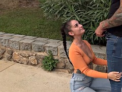They love to be seen! Candy Fly does outdoor porn with her lucky boyfriend