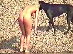Любители, Пляж, Брюнетки, Домашнее видео, Зрелые, Мамочка, Голышом, Шпионские видео