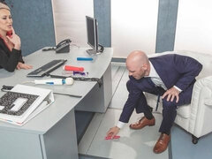 Hatalmas hátsó, Tekintélyes didik, Cumizás, Kutya póz, Maszti, Harisnya, Sztrippelés, Begyek