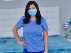 Belle grosse femme bgf, Gros cul, Gros seins, Sucer une bite, En levrette, Branlette thaïlandaise, Mère que j'aimerais baiser, Infirmière