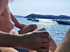 Duży kutas, Grecki, Obciąganie, Hardcore, Masturbacja, Na wolnym powietrzu, Publiczny, Żona