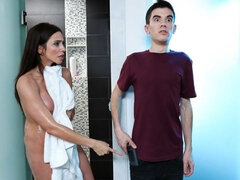 Kopalnica, Velika rit, Velike joške, Zaloteni, Doggystyle, Kosmate, Milf, Voajer