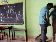 18, Skole, Søt, Første gang, Inder, Utendørs, Lærer, Uniform