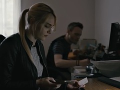 Bondage discipline sadomasochisme, Lesbisch, Moeder die ik wil neuken, Kantoor, Politie, Roodharige vrouw, Tatoeage, Uniformpje