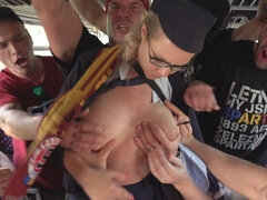 Culo grande, Mamada, Grupo, Pajear, Sexo duro, Orgía, Medias largas, Tren