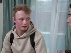 Blasen, Braunhaarige, Kehlenfick, Schwanz, Familie, Pornostars, Pov, Titten