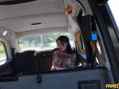 Rough fuck in the taxi with Megan Inky