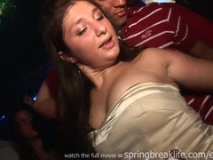 Enthousiasteling, Genootschap, Universiteit, Flashing, Vriendin, Naakt, Buiten, Student