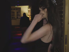 Store bryster, Pik sutte, Hundestilling, Give finger, Ærehul, Fest, Pov, Fisse