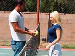 Gros cul, Gros seins, Blonde, Sucer une bite, Interracial, Mère que j'aimerais baiser, Rasée, Sport