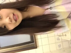 cute japanese girl fart 2