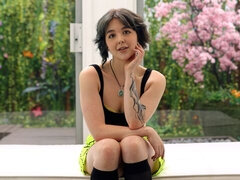 18, 엉덩이, 오랄섹스, 흑갈색 머리, 도기스타일, 자연의 가슴, 짧은 머리, 청소년