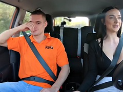 Pijpbeurt, Auto, Fetisj, Buiten, Openbaar, Realiteit, Lerarin, Onder de rok