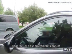 Brunetka, Evropské, Vězení, Kancelář, Policie, Drsné akce, Teenka, Uniforma