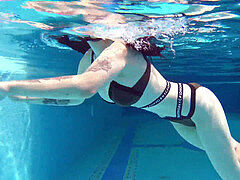 Sheril rosebutt super-hot Russian underwater