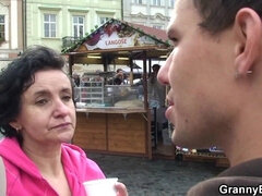 Kukk suging, Brunette, Tjekkisk, Bestemor, Hd, Moden, Mamma, Realitet