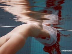 Frau, Fetisch, Hd, Im freien, Pool, Öffentlich, Russisch, Titten