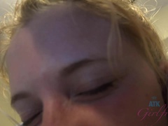 Strand, Blondine, Fodjob, Kæreste, Håndjob, Orgasme, Udendørs, Pov