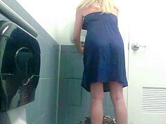 Hochschule, Behaart, Milf, Jungendliche (18+), Toilette, Spanner