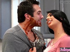 Velik kurac, Velike joške, Fafanje, Prišlo v usta, Food, Hd, Joške
