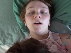 Amateur, Mamada, Novia, Pajear, Orgasmo, Pequeña, Pov, Cabello corto