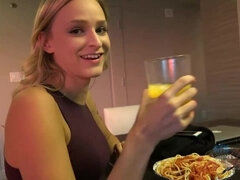 Amateur, Blonde, Doigter, Hd, Pov, Rasée, Douche, Tatouage