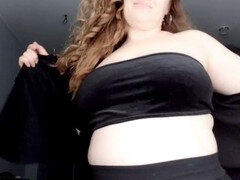 Belle grosse femme bgf, Rondelette, Domination, Pieds, Maîtresse, Maman, Secrétaire, Spandex