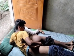 Asiatique, Couple, Première fois, Homosexuelle, Groupe, Poilue, Indienne, Embrassement
