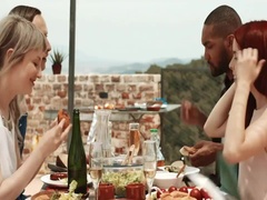 Para, Sex w czwórkę, Basen