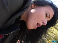 Cumizás, Ondó fröcskölés, Kutya póz, Kézimunka, Szabadban, Nézőpont, Nyilvános, Nyelés