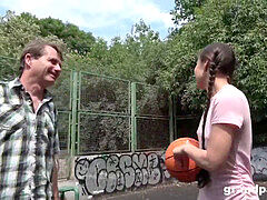 Cumizás, Ujjazás, Pigtailek, Tini, Hármas