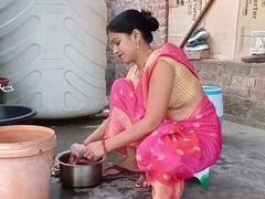 18 ans, Asiatique, Tante, Indienne, Mature, Maman, Toilettes, Uniforme