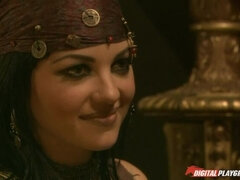 항문, 엉덩이, 흑갈색 머리, 음경, 두여자와 한남자, 핑거링, 피스팅, 피어싱