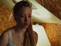 Megan Fox, Amanda Seyfried nude - Jennifer`s Body (2009)